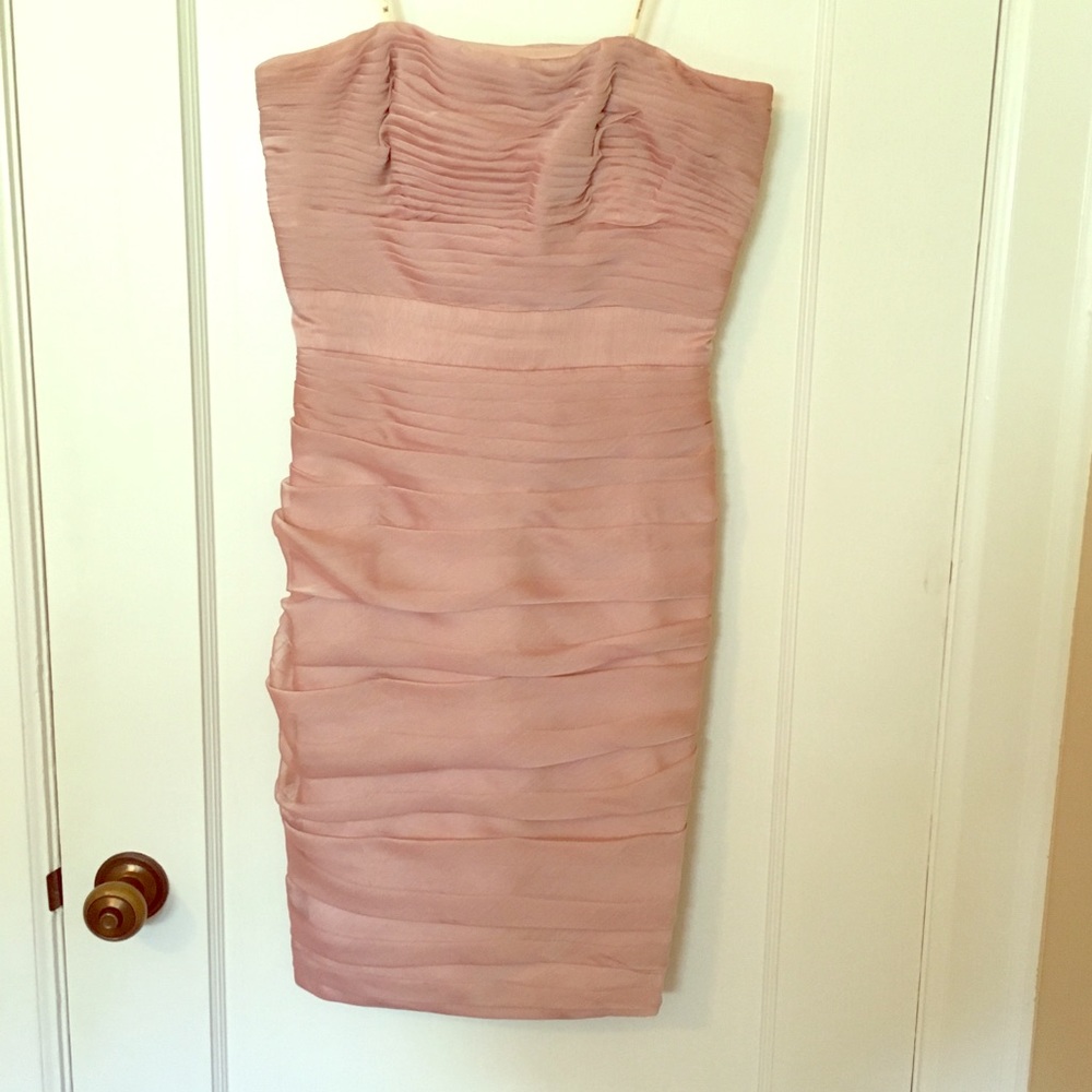 Monique Lhuillier strapless dress